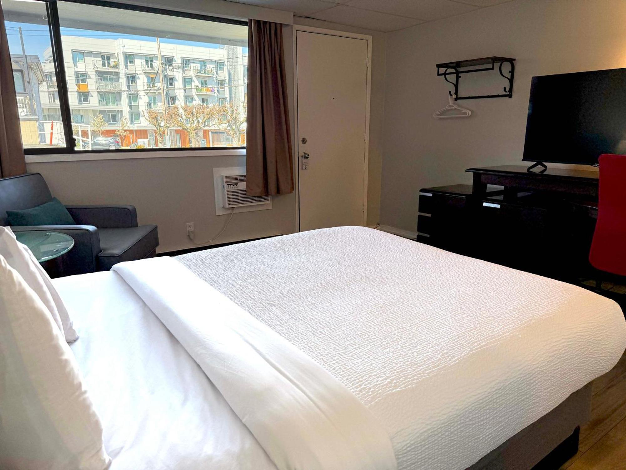 Departure Bay Motel Нанаймо Экстерьер фото